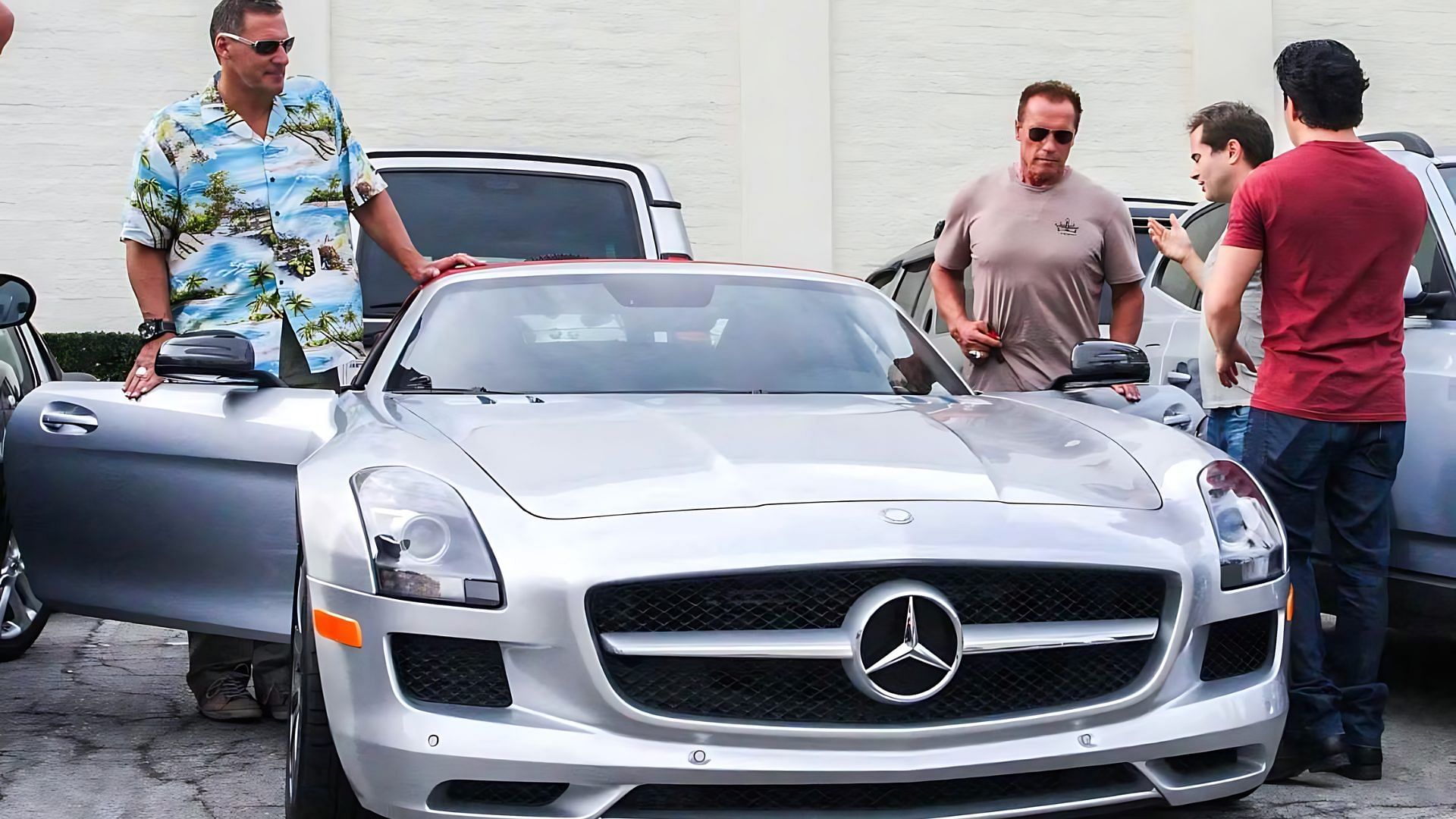 Arnold Schwarzenegger's Mercedes-Benz SLS AMG Roadster