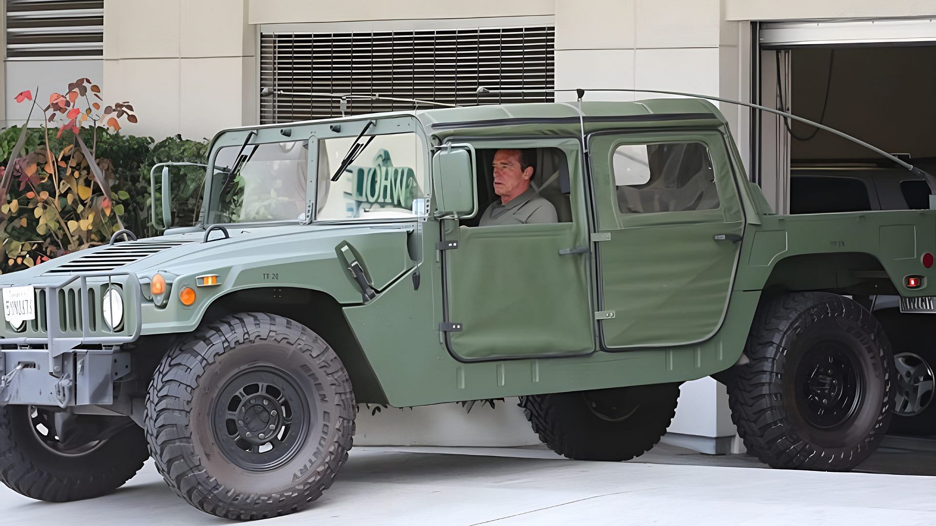 Arnold Schwarzenegger's Hummer H1