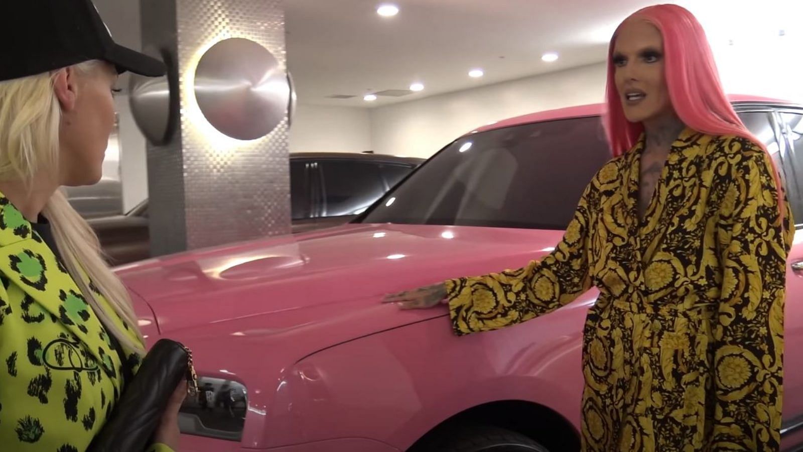 Jeffree Star's Star Pink Rolls-Royce Black Badge Cullinan