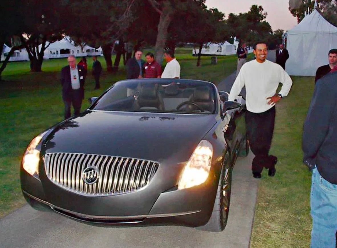 Tiger Woods Buick Velite