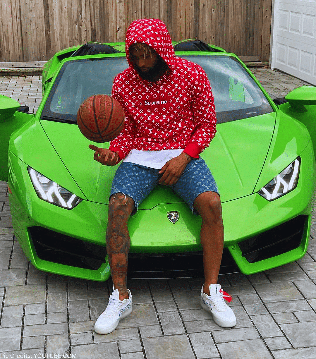 Odell Beckham Jr’s with his Green 2016 Lamborghini Huracan Spyder