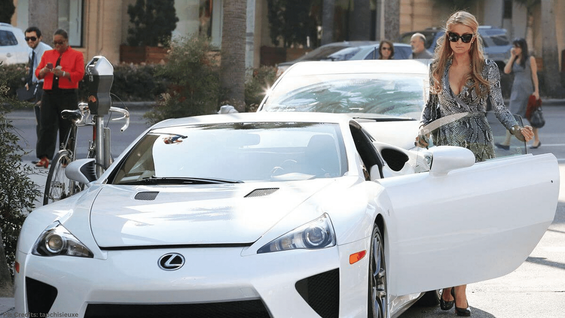 Paris Hilton Lexus LFA