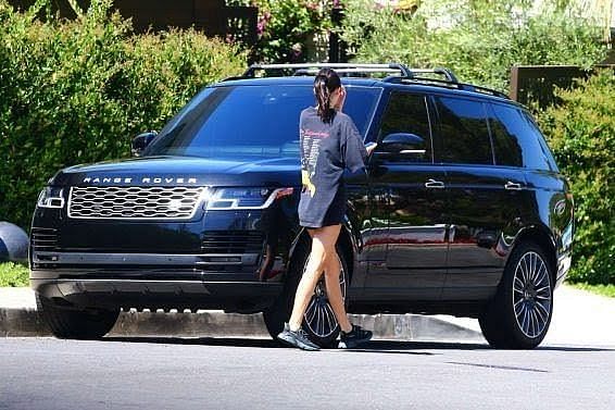 Kendall Jenner's Range Rover SV Autobiography 