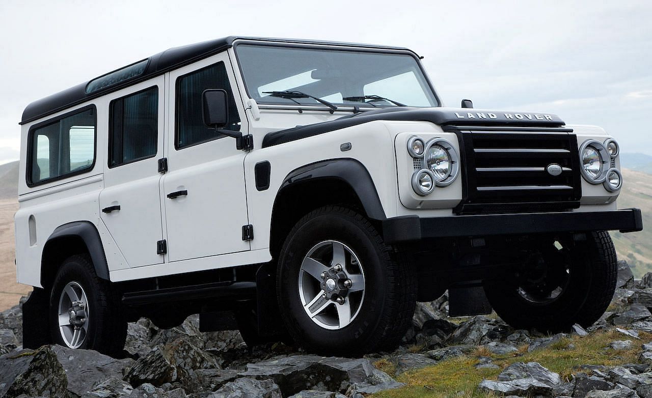 Land Rover Defender