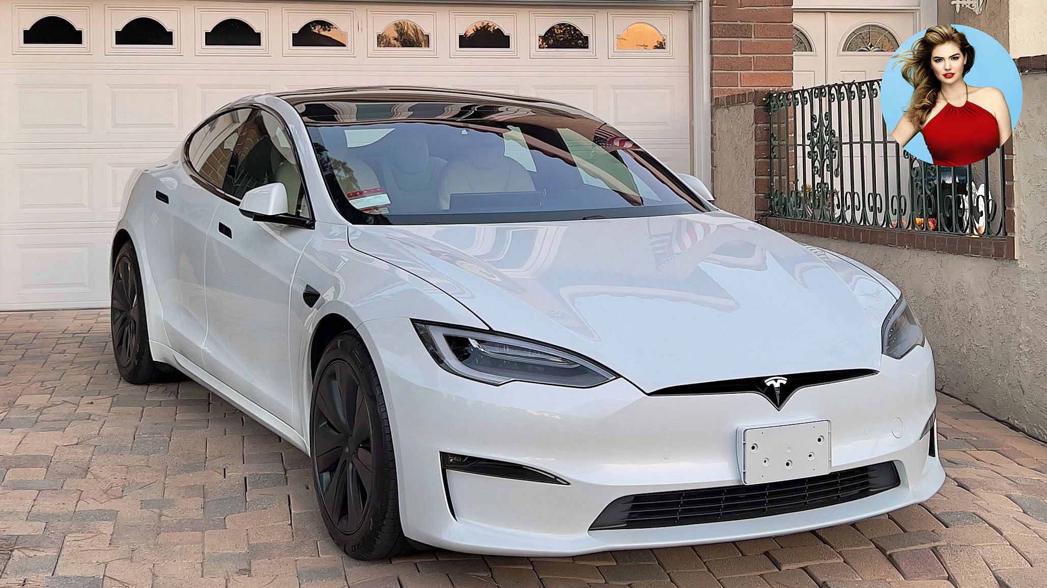 Tesla Model S 