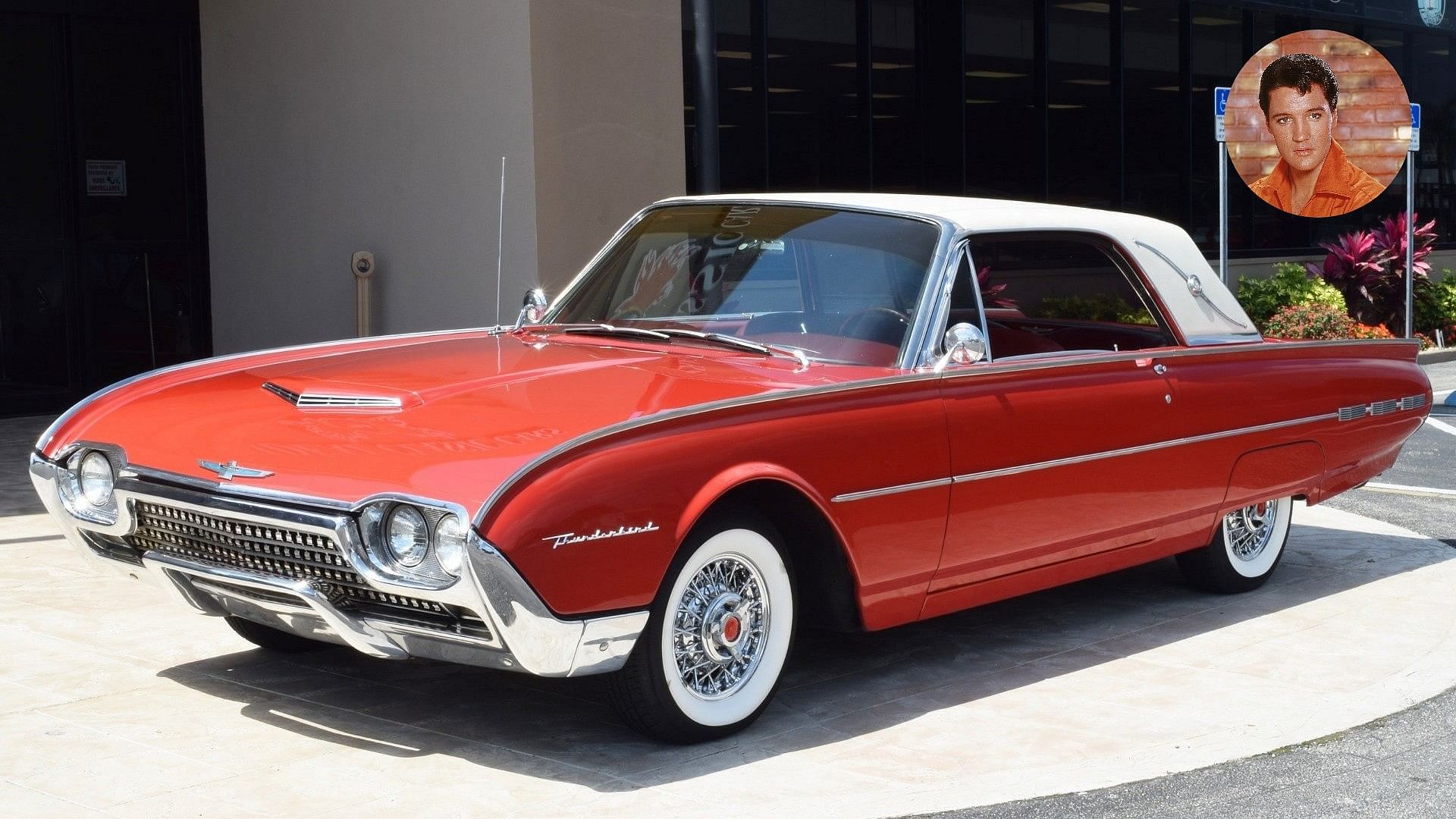 1962 Ford Thunderbird 