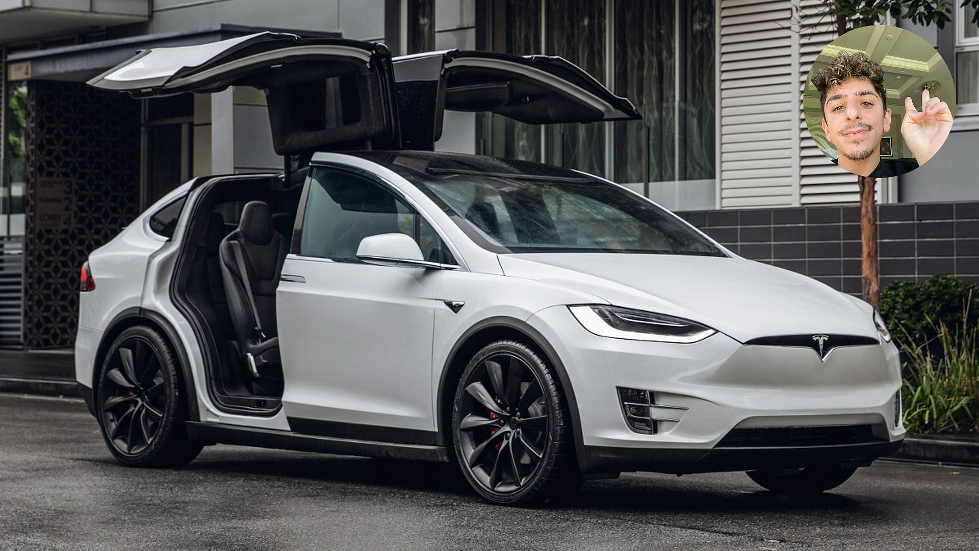  Tesla Model X Performance