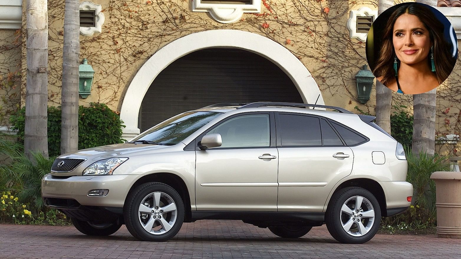 Salma Hayek Lexus RX 