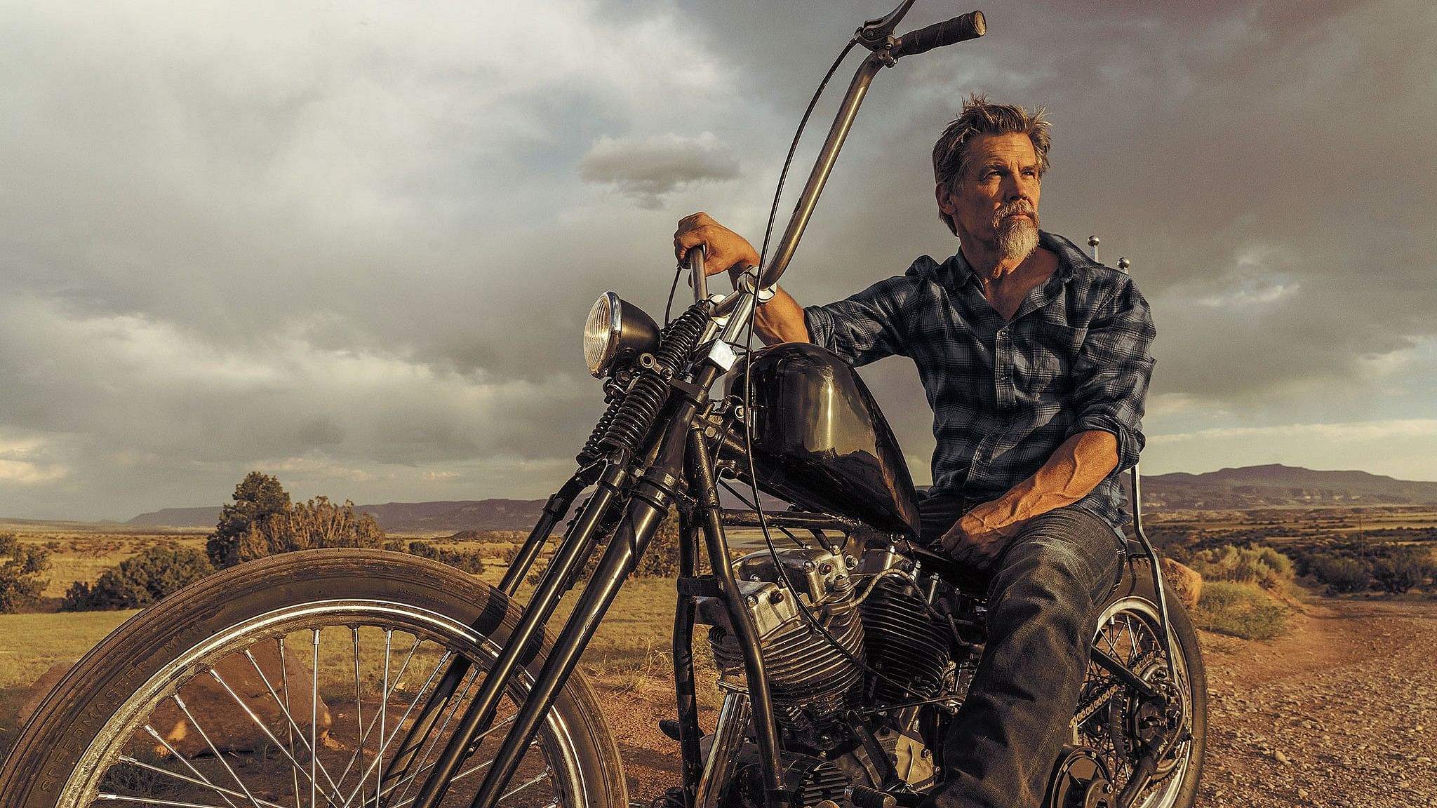 1968 Harley Davidson Shovelhead - Side View - Josh Brolin