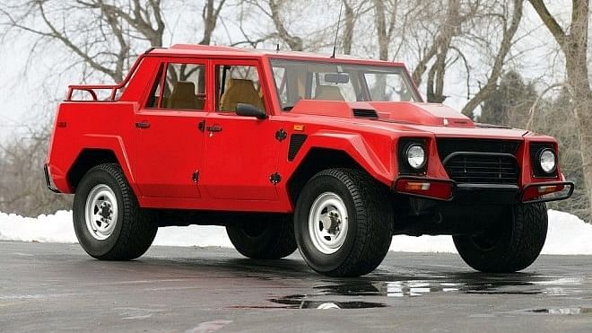 Michael Strahan’s 1990 Lamborghini LM002